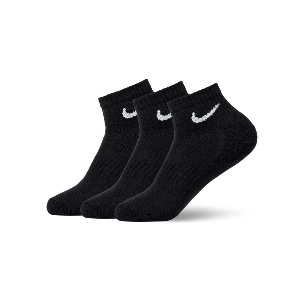 Nike Adult's Everyday Cushioned Training Ankle Socks - Black/White, Medium (3 Pair)