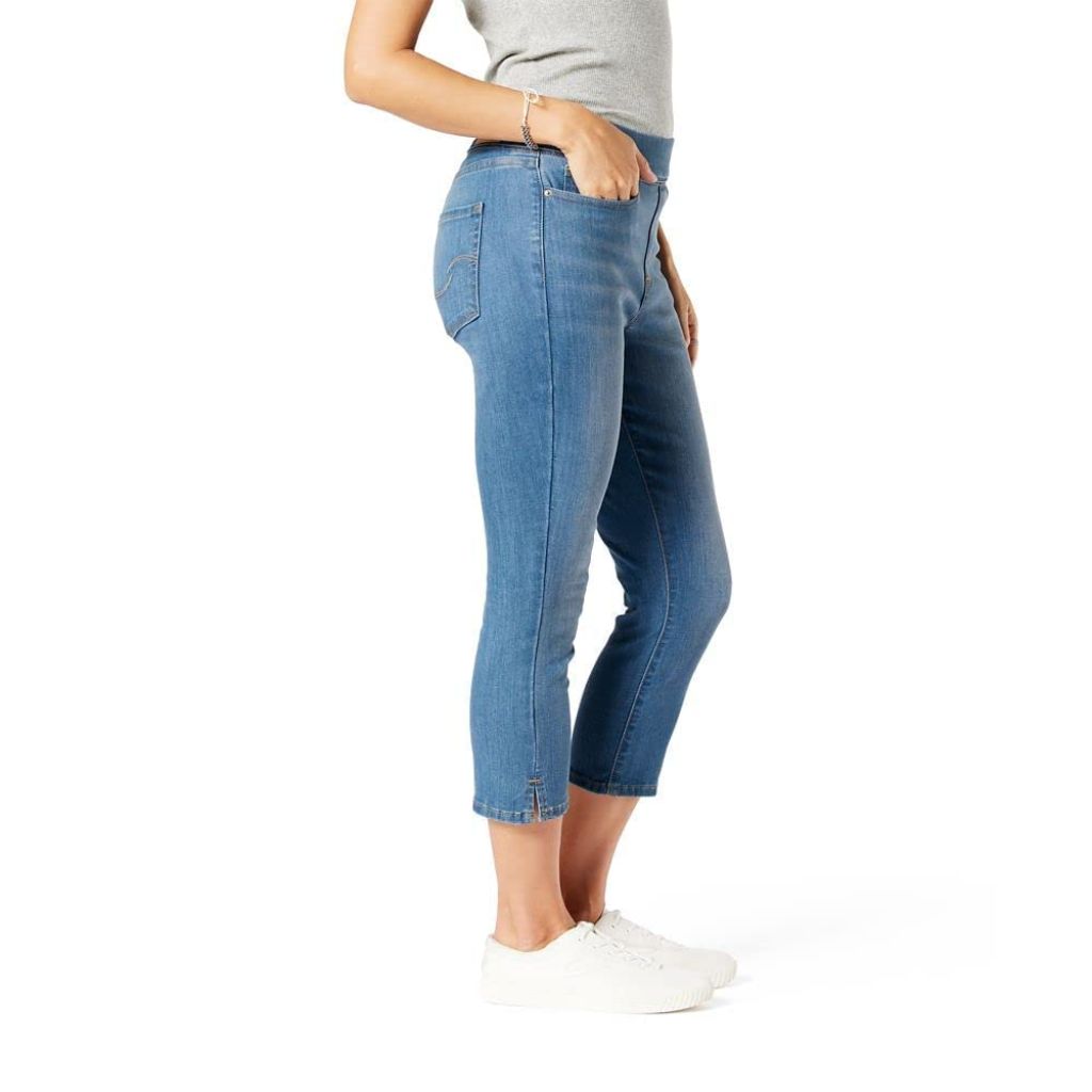 SZ 12, Levi Strauss Signature Gold Women's Totally Shaping Pull On Capri | Gold Point