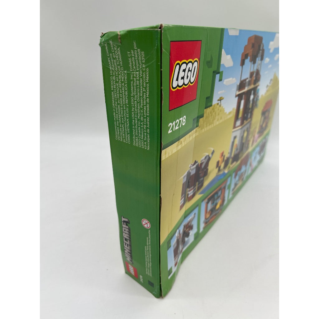 LEGO Minecraft: the Pillager Outpost and Ravager - 665 Pieces (21278)