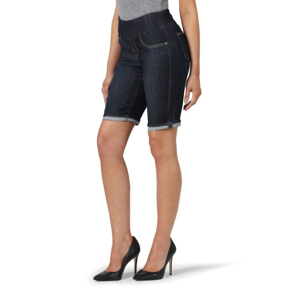 SZ 12,  Rock & Republic Women's Denim Rx Fever Stretch 10" Bermuda Shorts, Resident Hottie-Rinse