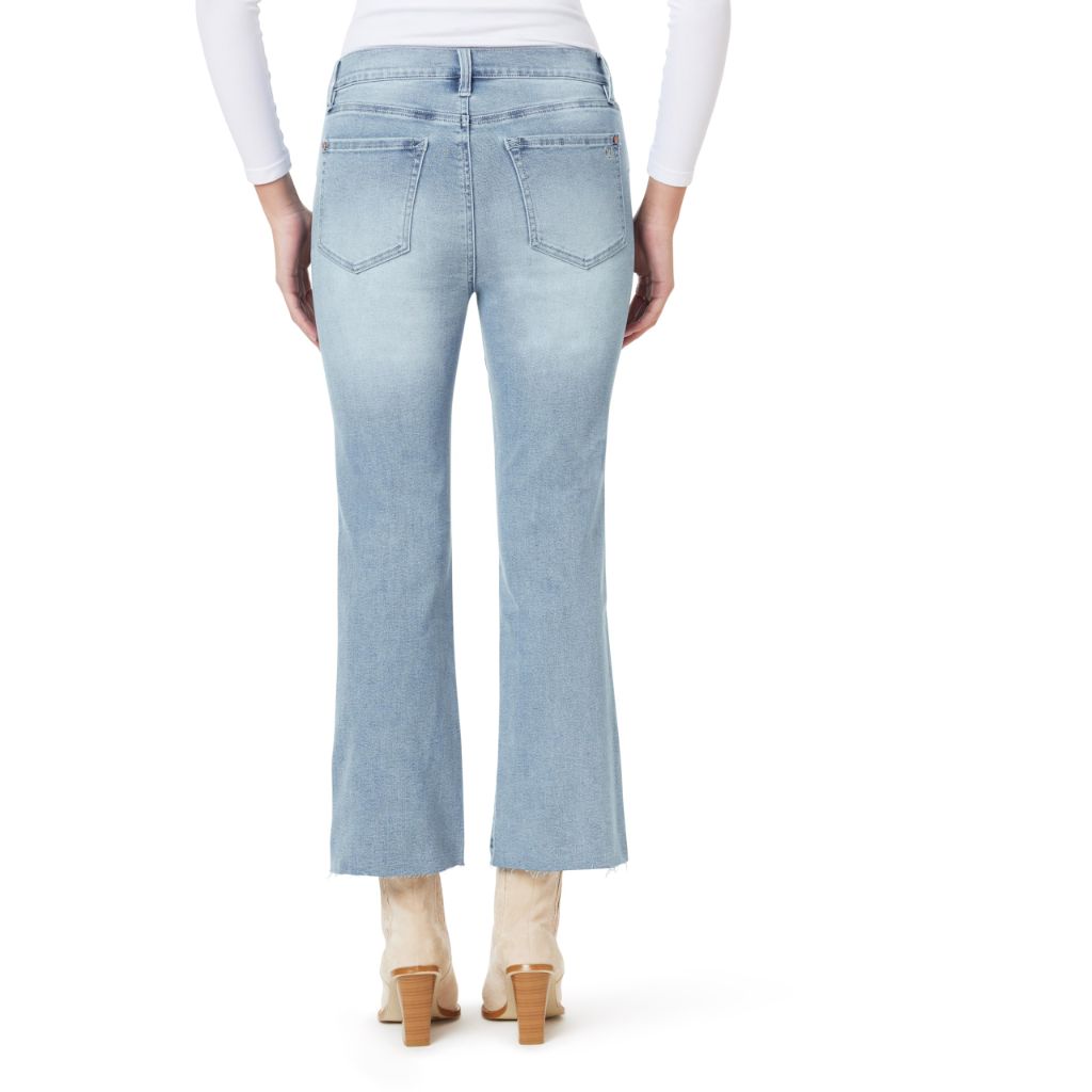WallFlower Women's Fearless Curvy Super High-Rise Denim 27" Bootcut Ankle Jeans, Elle - size 17