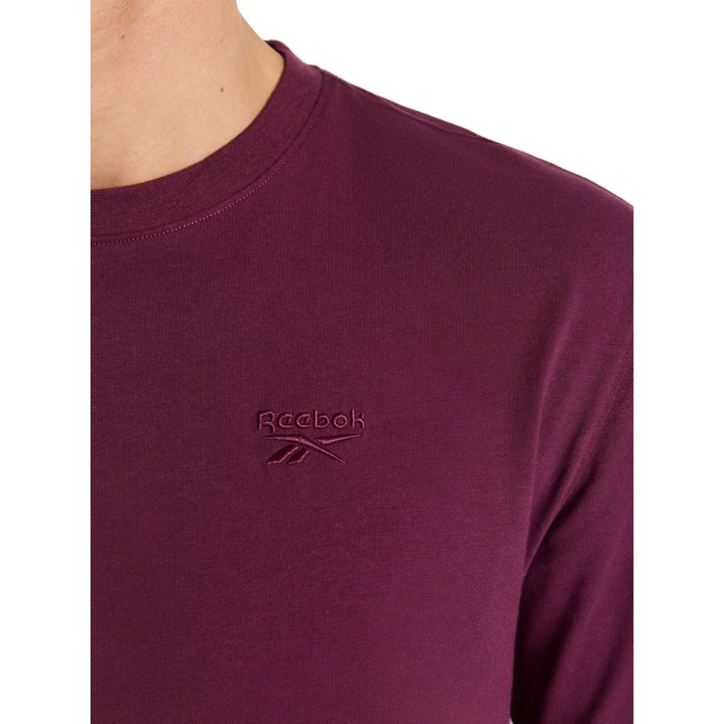 SZ S, Reebok Men’s Embroidery Crewneck T-Shirt, Standard Fit | Black Cherry