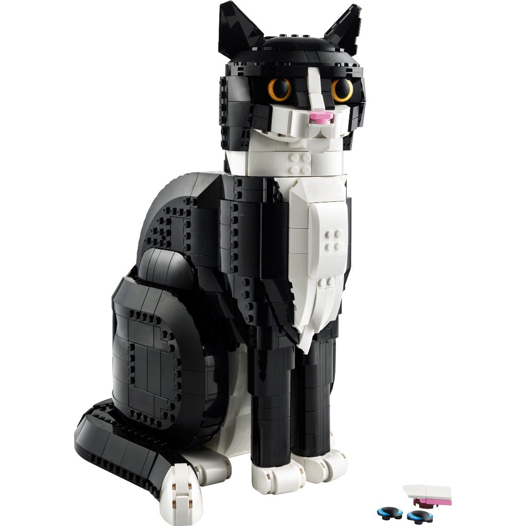 LEGO Ideas Tuxedo Cat Building Set 21349, Ages 18+, 1710 pcs