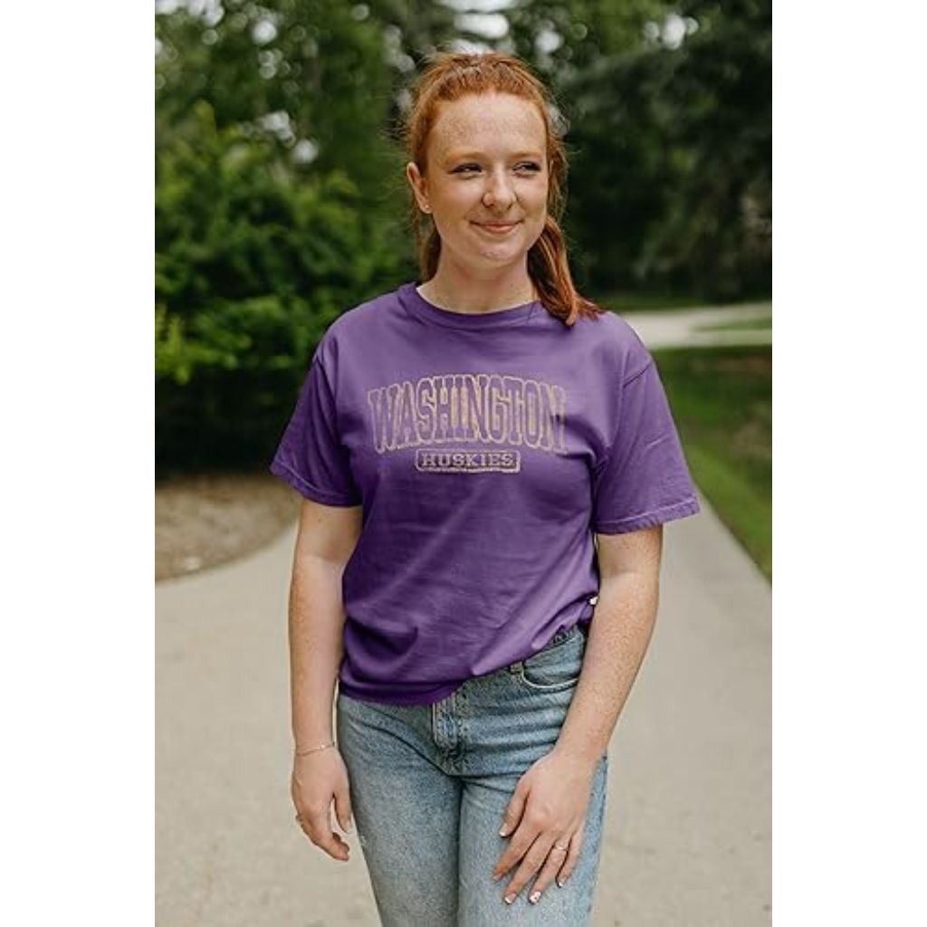 Blue 84 NCAA Adult NCAA Officially Licensed Vintage T-Shirt - Washington Huskies, Size Large
