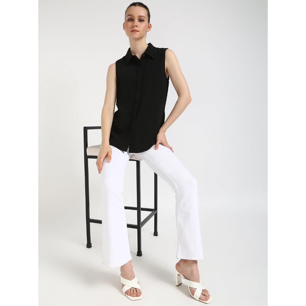 Calvin Klein Women's Crepe Sleeveless Button-Down Top, Black, X-Small