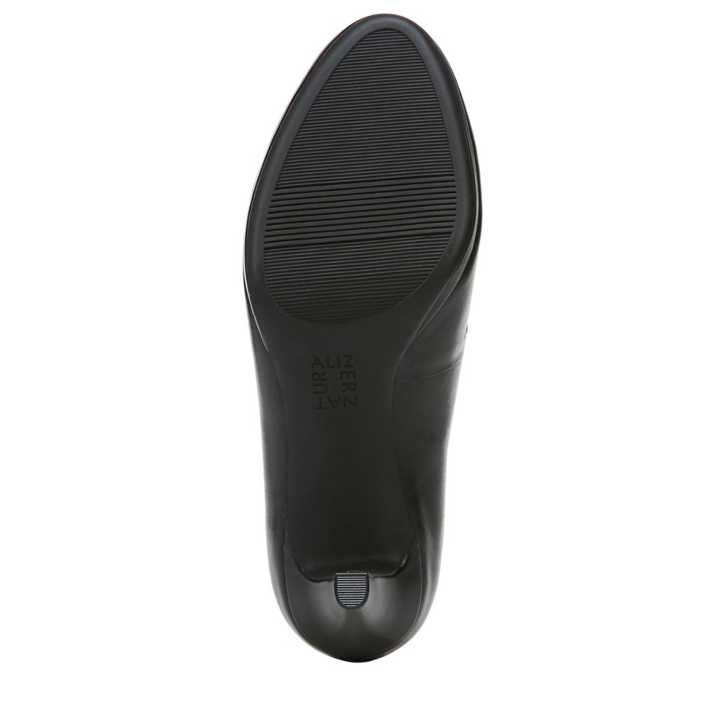Naturalizer Womens Michelle Pump, Black Leather - size 6M