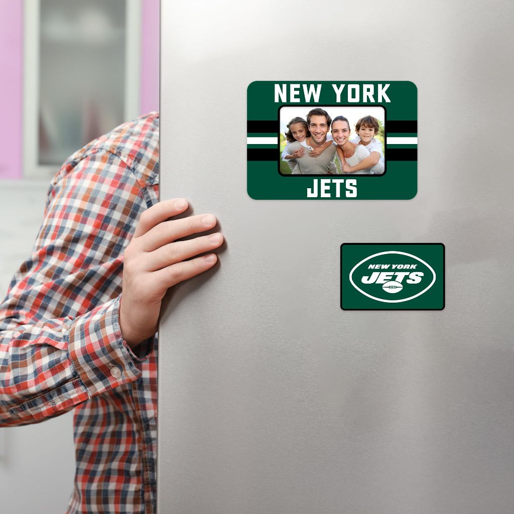 Rico Industries NFL Football New York Jets Stripes Magnetic Picture Frame (5"x6.75") & Magnet Combo Set - Home Décor - Regrigerator, Office, Kitchen