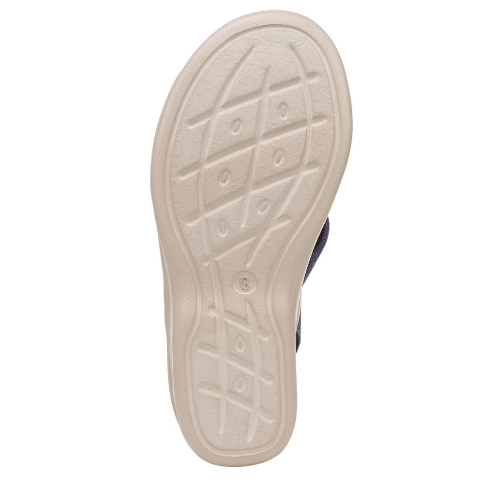 LifeStride Women's Serenade Wedge Sandal, Blue - size 8M