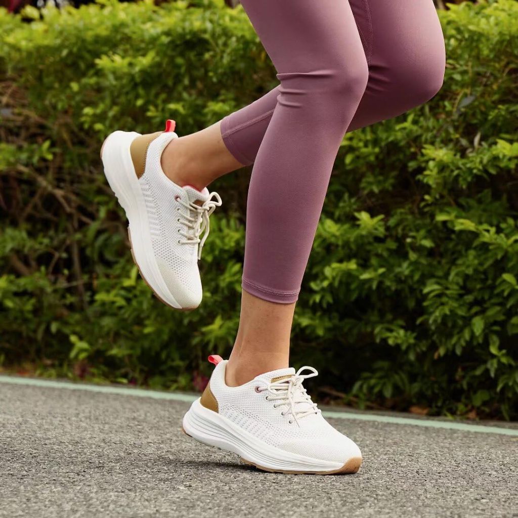 SZ 11 OrthoComfoot Women's Arch Support Orthopedic Walking Sneakers