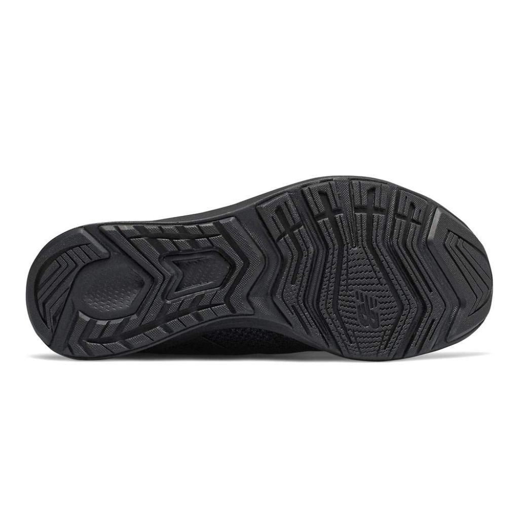 New Balance Women's FuelCore Nergize V1 Sneaker, Black/White - size 5