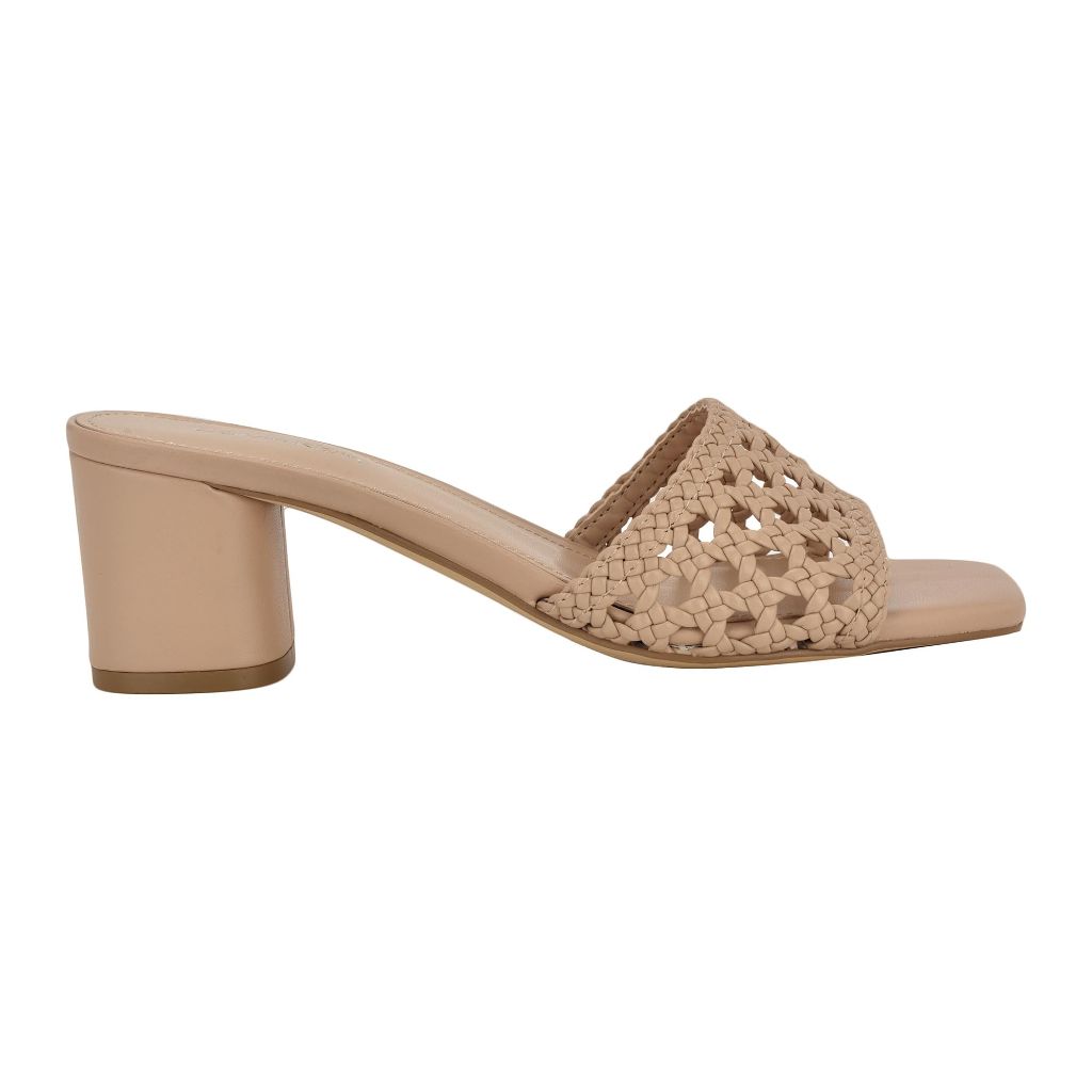 Calvin Klein Womens Brianny Light Natural 6.5 Medium