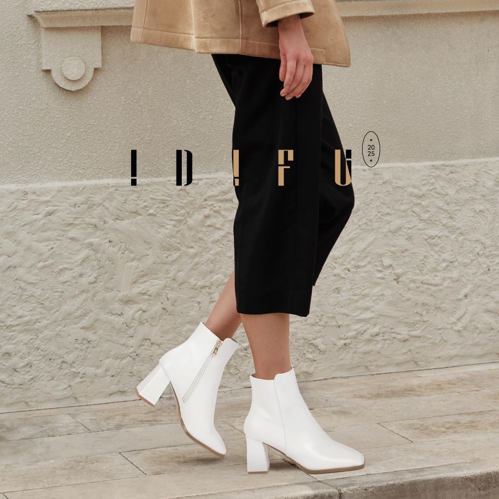 IDIFU White Ankle Boots for Women, White - size 9.5