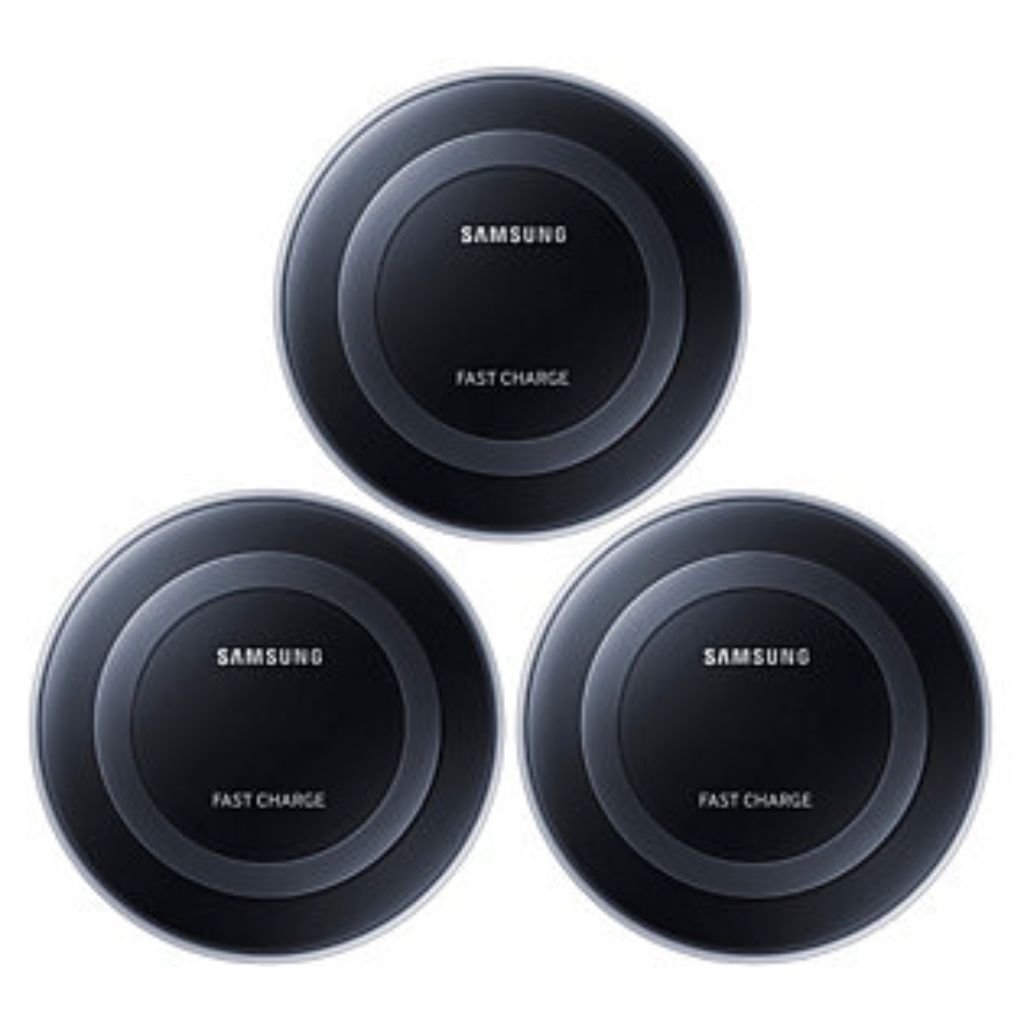 Samsung Qi Certified Fast Charge Wireless Charging Pad - Supports wireless charging on Qi compatible smartphones - Black