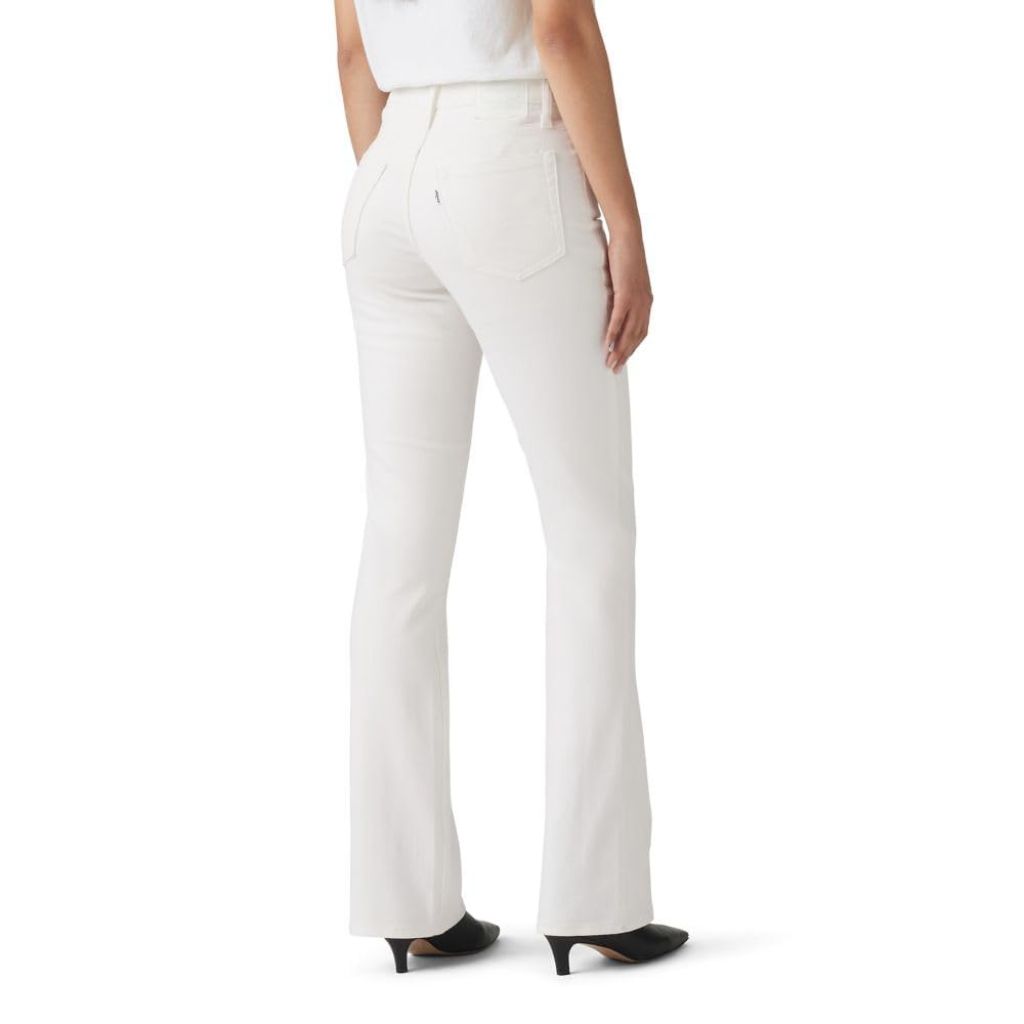 Levi's Women's 725 High Rise Bootcut Jeans, Soft Clean White, 30 Regular