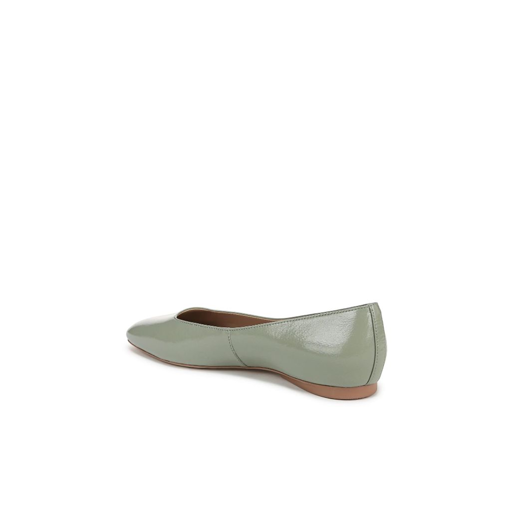 SZ 5.5M, Naturalizer Women's Chelsea Slip On Ballet Flat Ballet Flat | Pistachio Green Leather