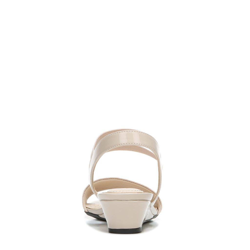 LifeStride Womens Yolo Sandal Tender Taupe - size 7.5