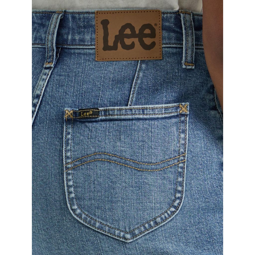 Lee Women's Legendary High Rise Trouser Jean, Elevated Retro, 2 Medium