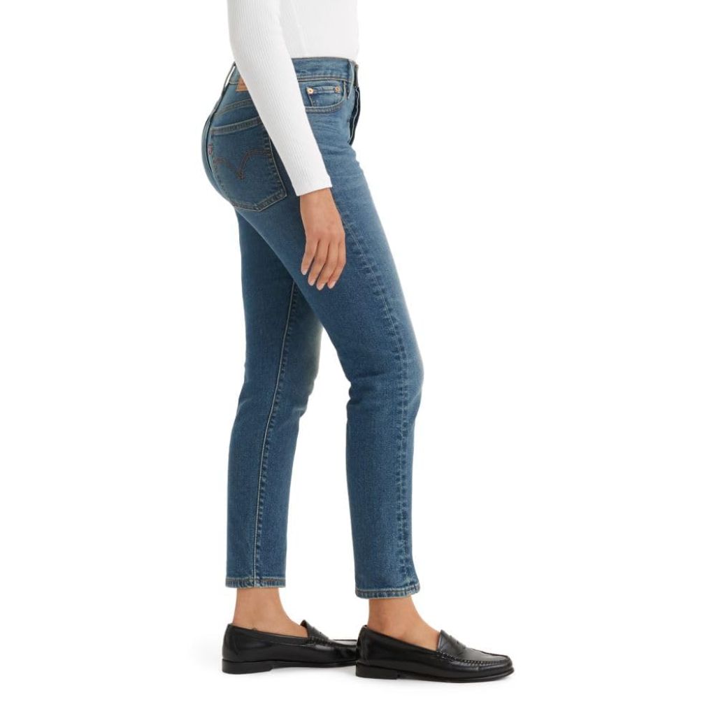 Levi's Women's Wedgie Straight Jeans - Maximum Effort, 32W x 28L