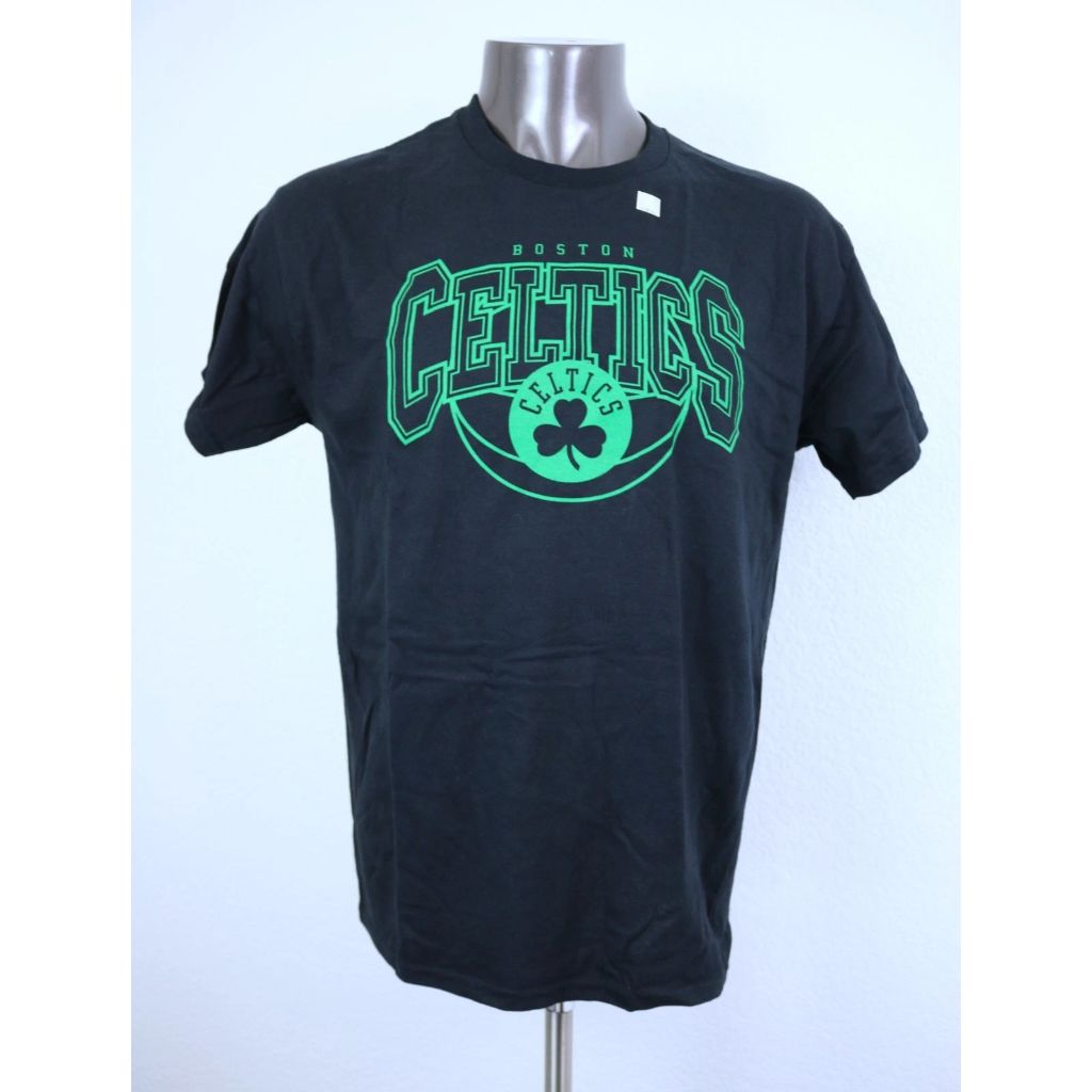 Junk Food NBA - Boston Celtics - Monochromatic Arch - Officially Licensed Short Sleeve Tee for Adults, Black, Small