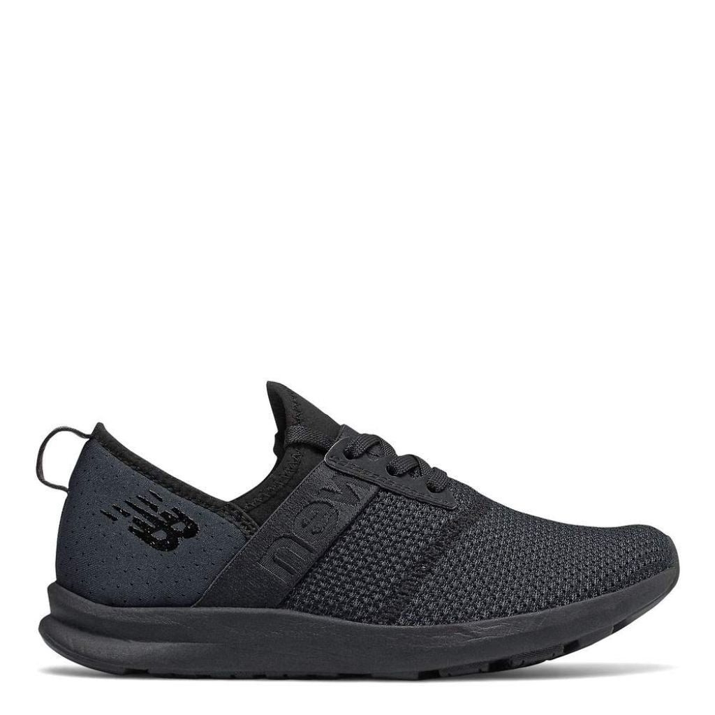 New Balance Women's FuelCore Nergize V1 Sneaker, Black/White - size 5