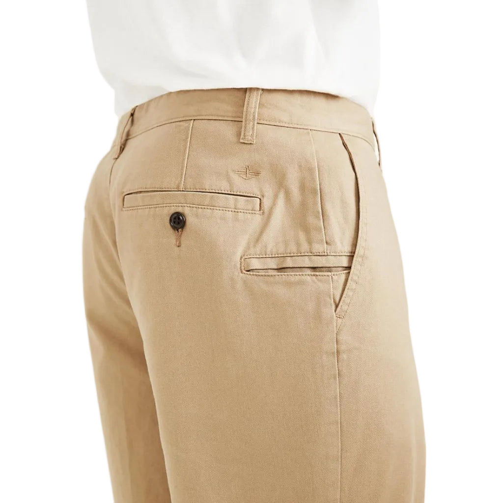 Dockers Men's Perfect Short Classic Fit 10.5", Sand Dune Khaki, 32