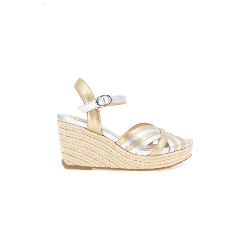 Kenneth Cole Reaction Women's Comi Sandal, Gold/Silver - size 8.5M