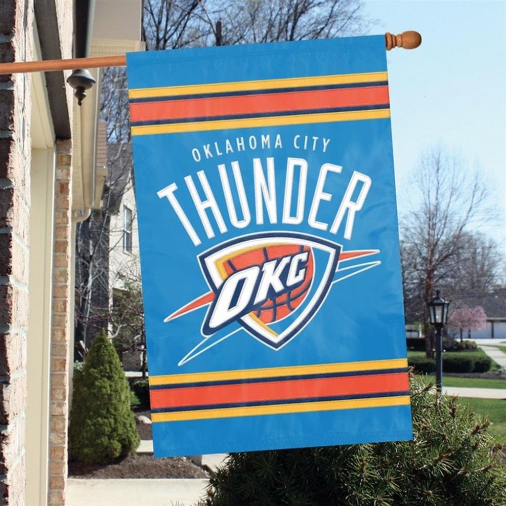 Party Animal Oklahoma City Thunder NBA Applique Banner Flag (44x28)