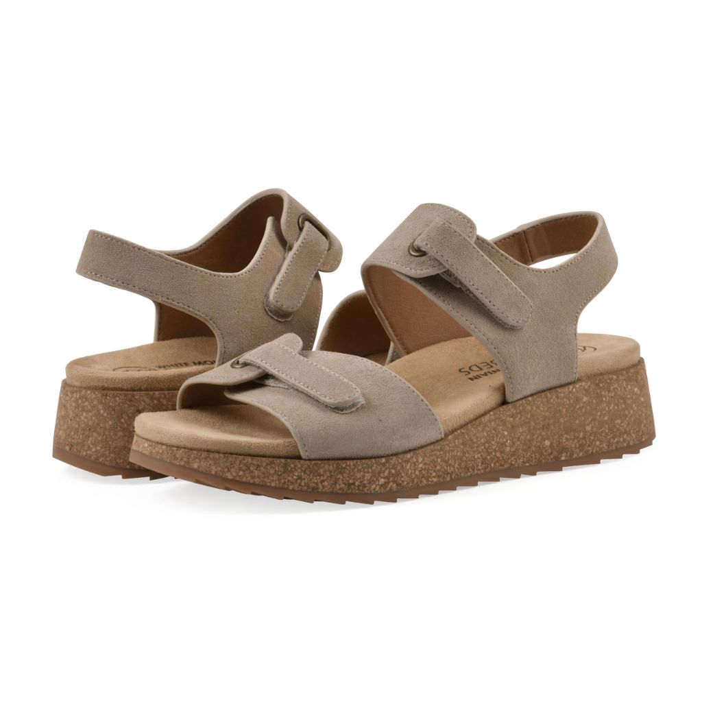 WHITE MOUNTAIN Women's Gelato Mini-Wedge Sandal, Sandalwood/Suede, 6.5 M