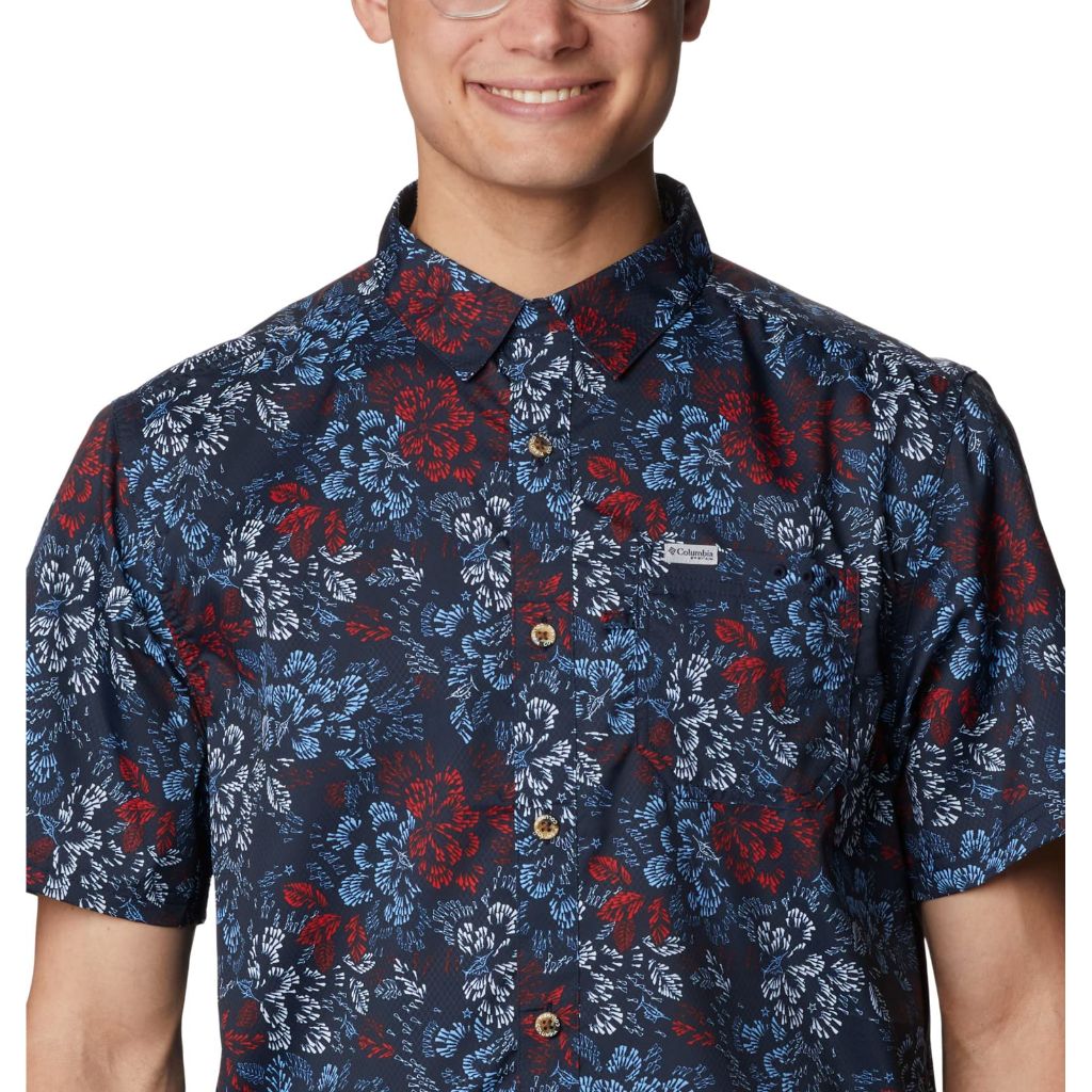 SZ S, Columbia Men's Standard Super Slack Tide Camp Shirt, Collegiate Navy Deep Sea Dash