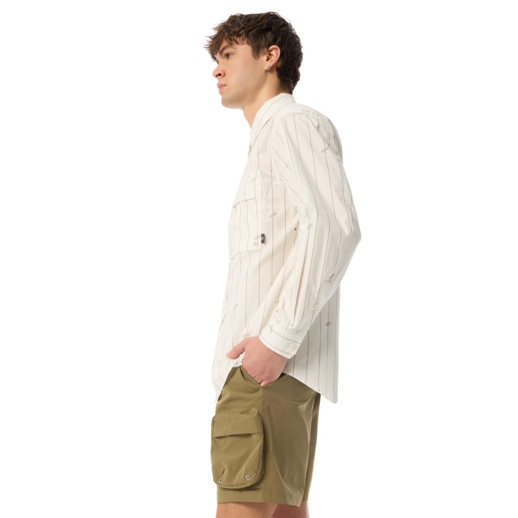 SZ L, Cross-eyed Moose Men's Oversized Stargazer Button Down Shirt with Back Vent Standard | Snow White