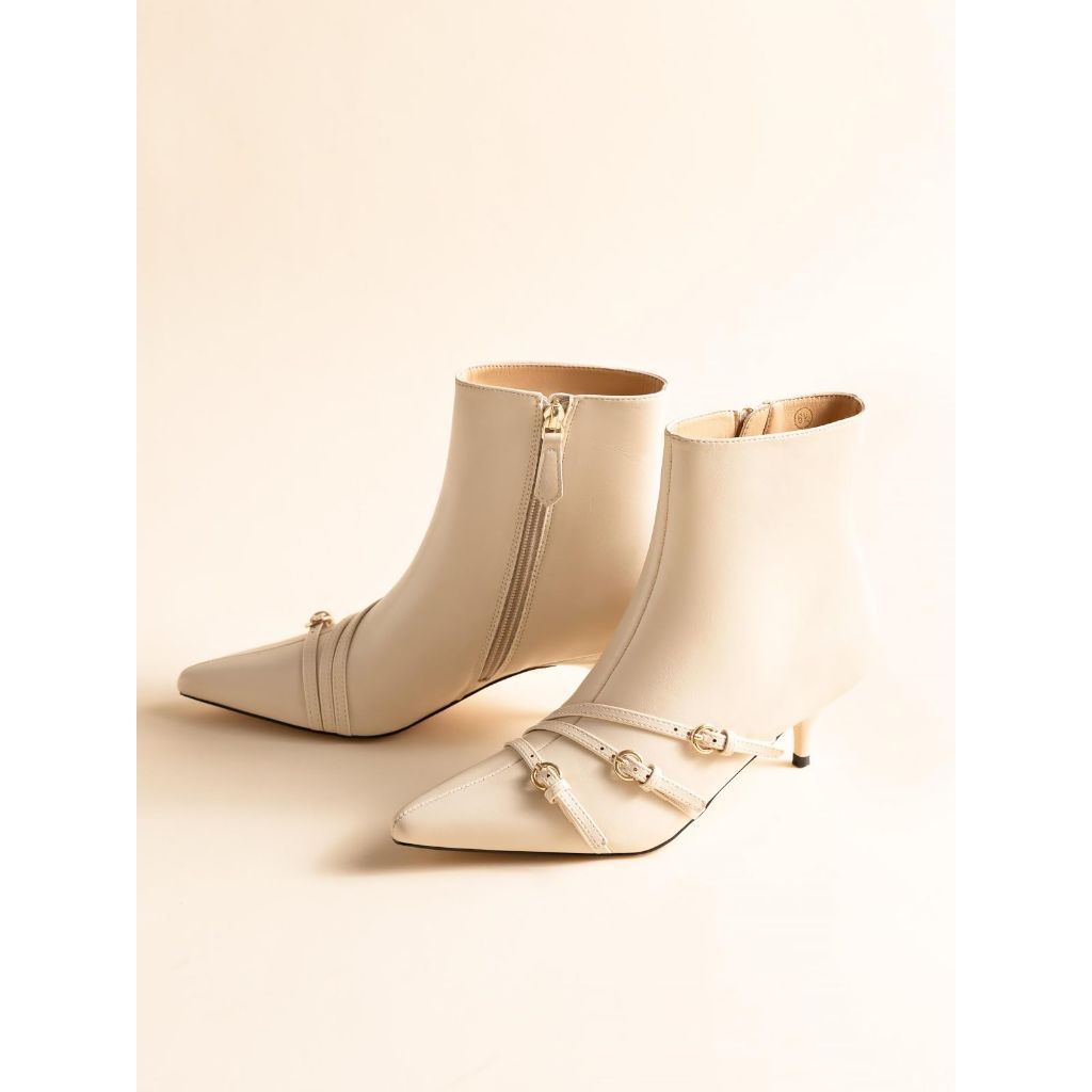 Coutgo Womens Buckle Strap Ankle Booties, Beige, Size 7.5