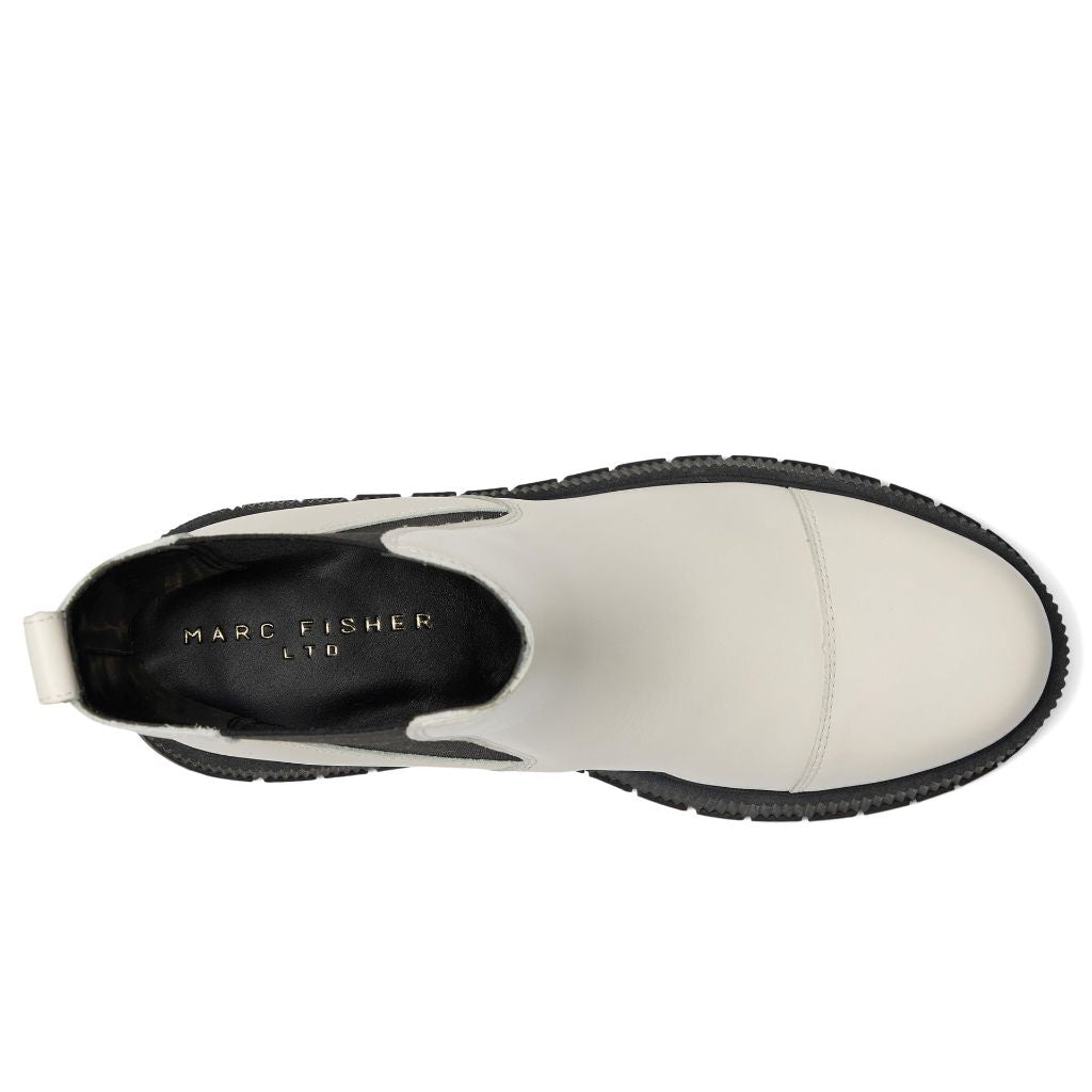 SZ 10M, Marc Fisher LTD Women's Bermida | Ivory