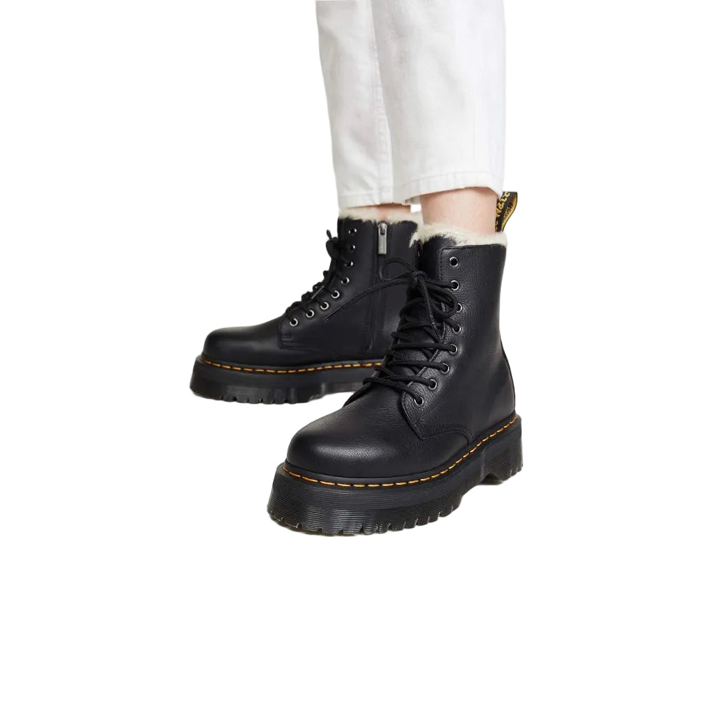 Dr. Martens Women's Jadon FL 8 Eye Boots, Black, 7 Medium US