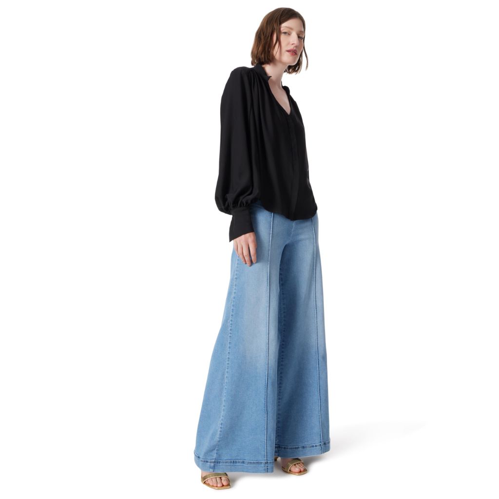 DO by Dee Ocleppo Womens Dee High Rise Pull On Pin Tuck Pant Standard, Vintage Blue Wash - size XL