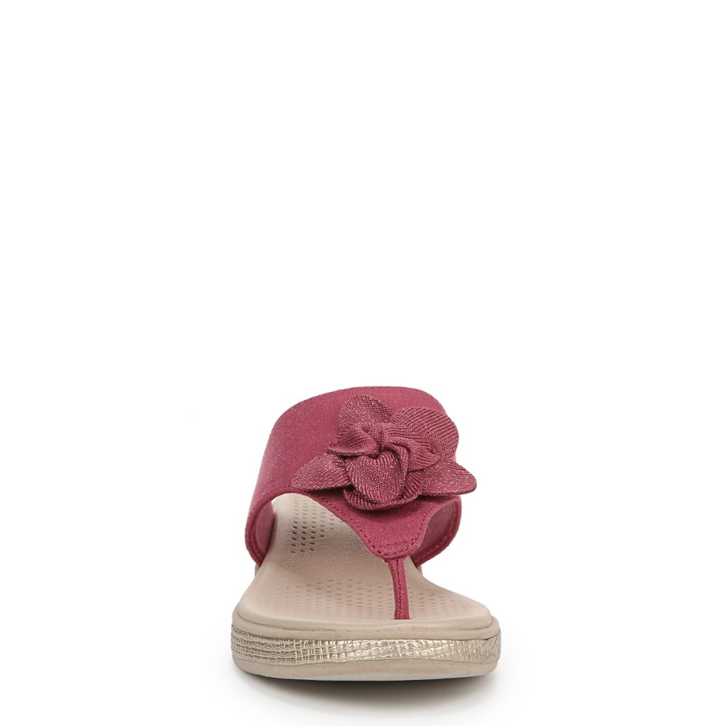 BZees Womens Bloom Flip-Flop Dusty Rose Denim 8.5 M