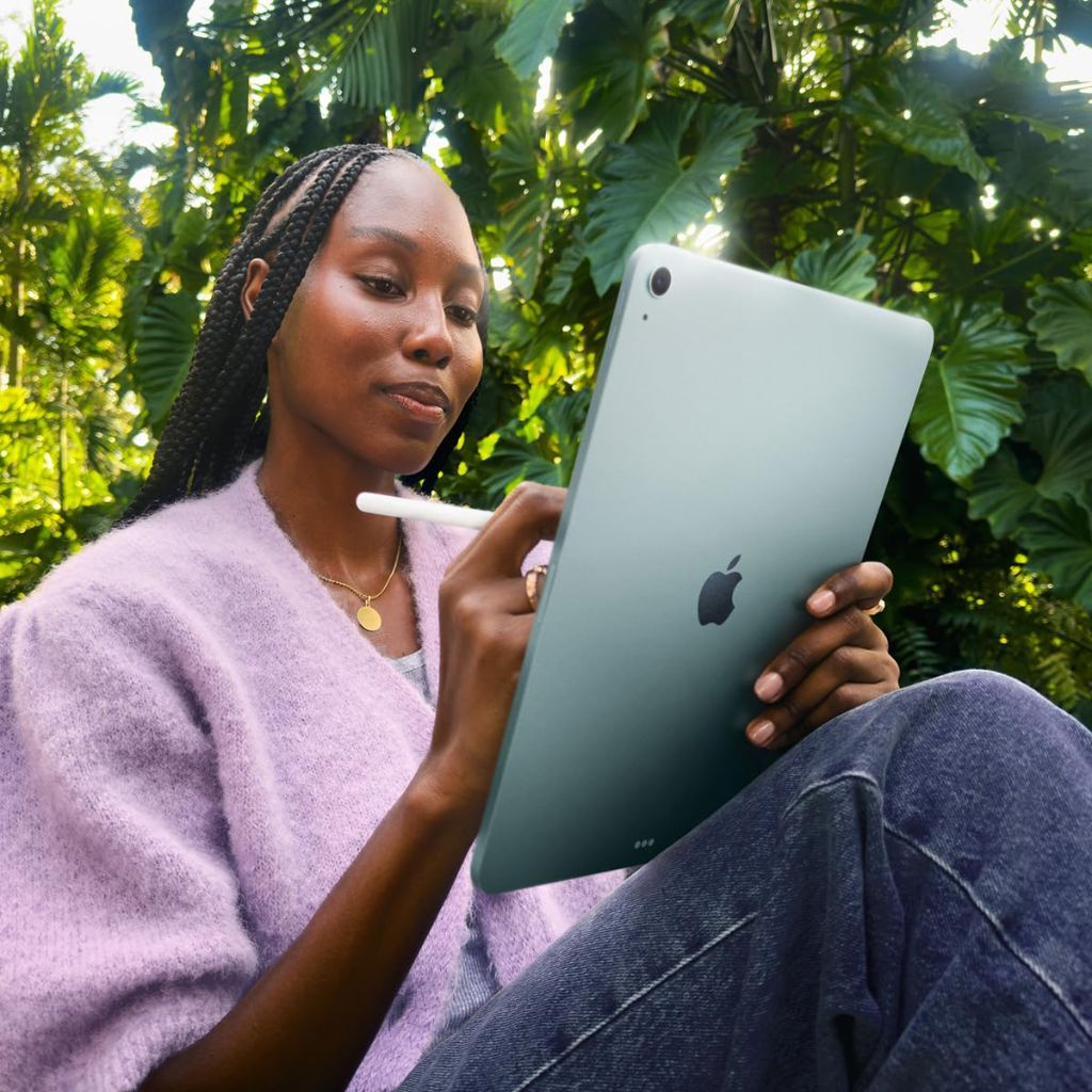 Apple iPad Air 11-inch (M4): Liquid Retina Display, 128GB, 12MP Front/Back Camera — Starlight