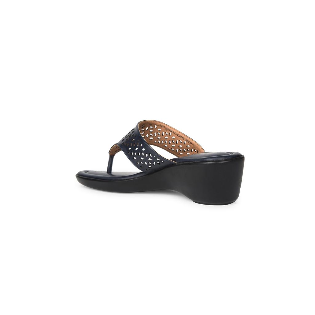 BATA Wedges Heeled Sandals for Women, 7 (US)