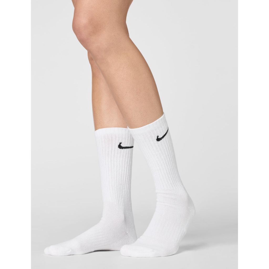 NIKE Unisex Performance Cushion Crew Socks with Bag (6 Pairs), White/Black, Medium
