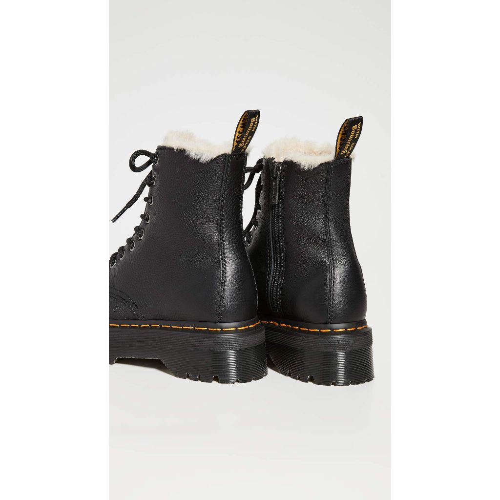 Dr. Martens Women's Jadon FL 8 Eye Boots, Black, 7 Medium US