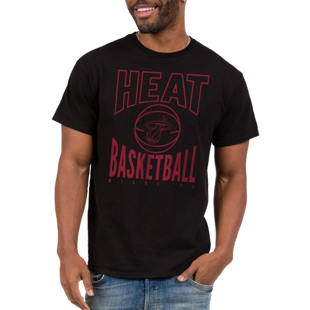 Miami Heat Adult Short Sleeve Fan T-Shirt, Black - size 2XL