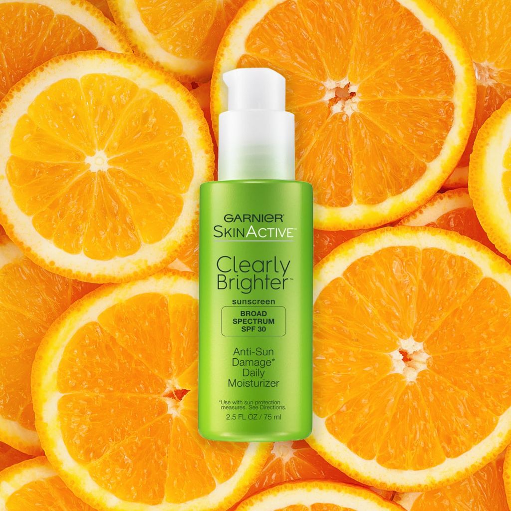Garnier SkinActive Clearly Brighter SPF 30 Face Moisturizer with Vitamin C, 2.5 Fl Oz (75mL), 1 Count