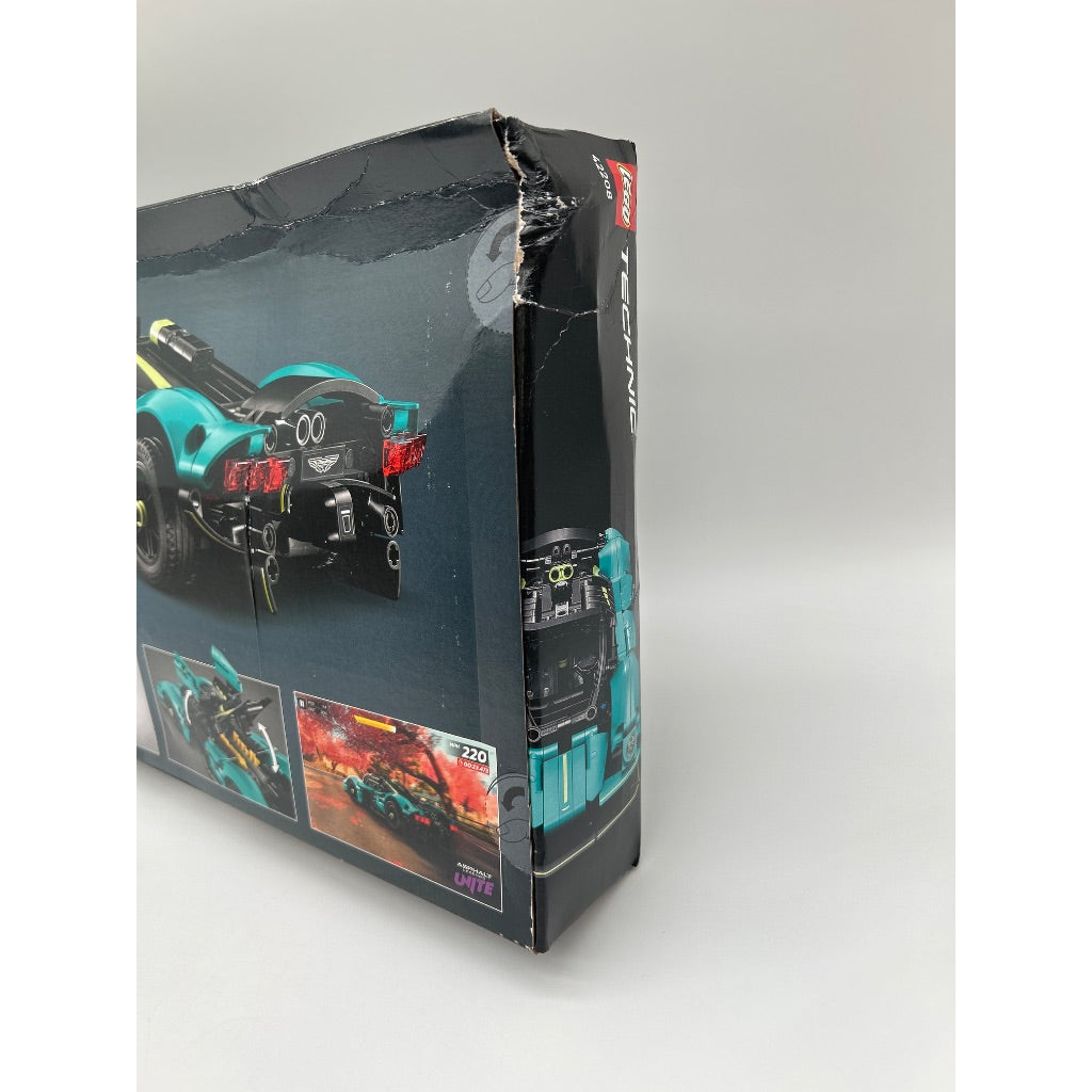 LEGO Technic: Aston Martin Valkyrie - 707 Pieces (42208)