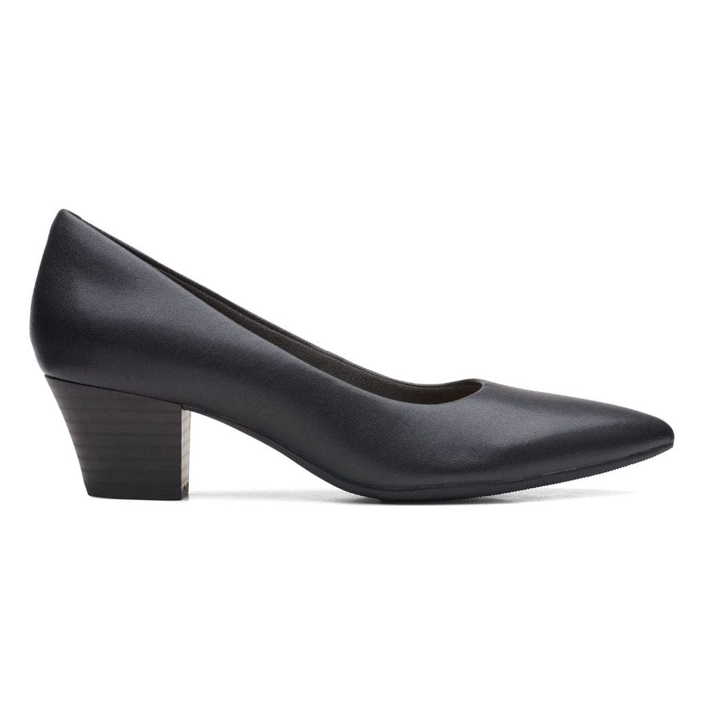 Clarks Collection Women's Teresa Step Pump, Black Leather - size 5M