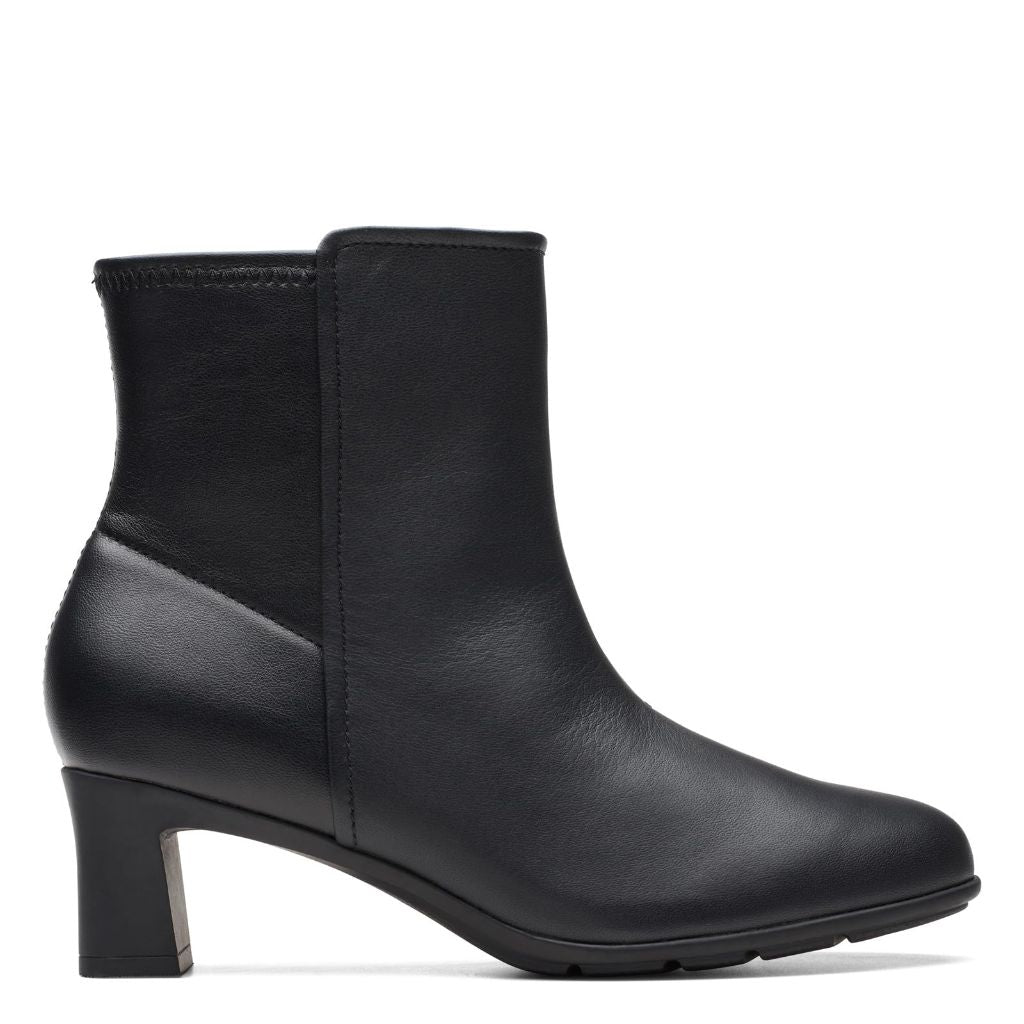 Clarks Women's Neiley Jane Ankle Boots - Black Leather Size 6.5