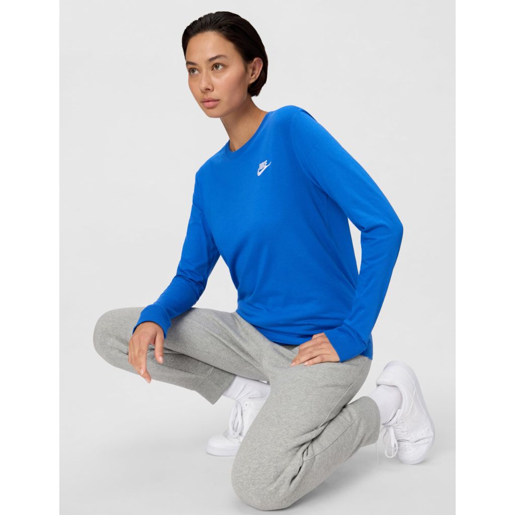 Nike Women's Sportswear Club Long-Sleeve T-Shirt - Game Royal/White, Medium